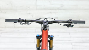 Specialized Stumpjumper Mountain Bike - 2022, Small (S2)