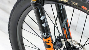 Specialized Stumpjumper Mountain Bike - 2022, Small (S2)