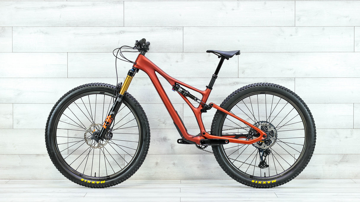Specialized Stumpjumper Mountain Bike - 2022, Small (S2)