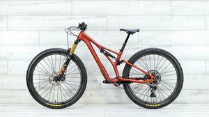 Specialized Stumpjumper Mountain Bike - 2022, Small (S2)