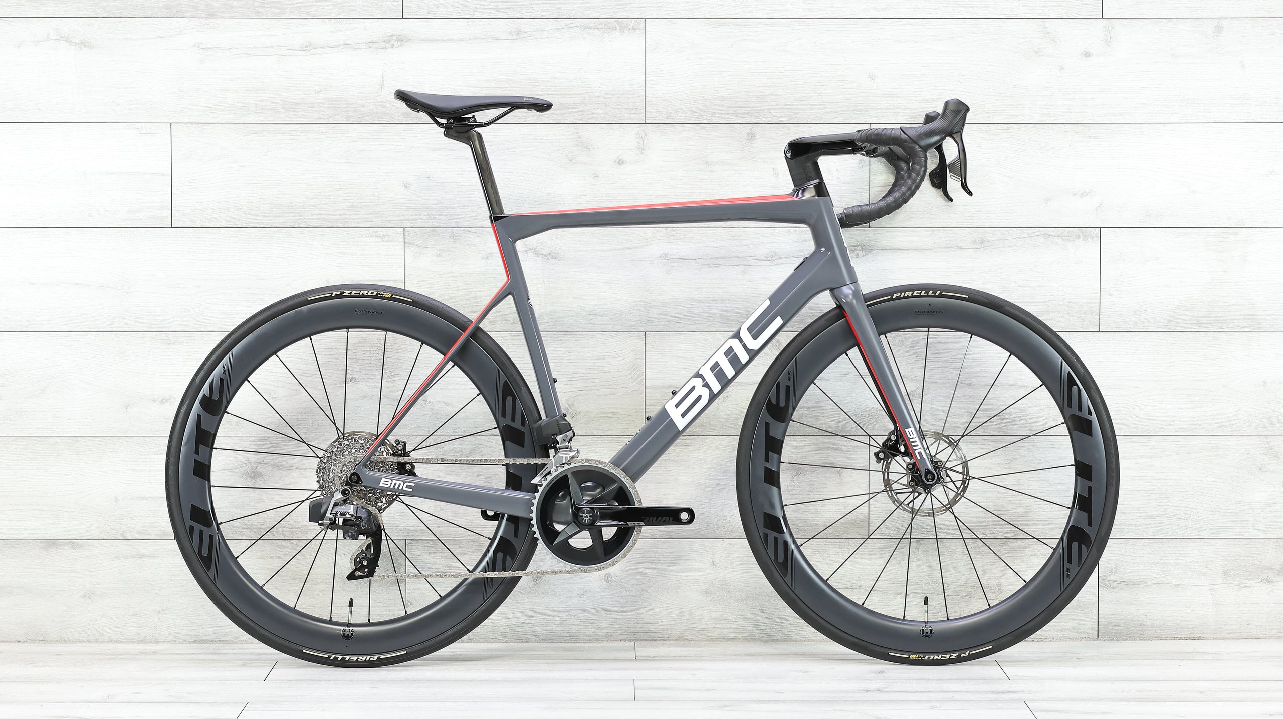 BMC Teammachine SLR 01 MOD Rival AXS Road Bike