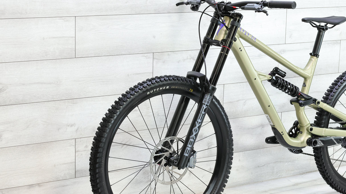 Specialized Status 2 170 DH Mountain Bike - 2024, Large (S4)