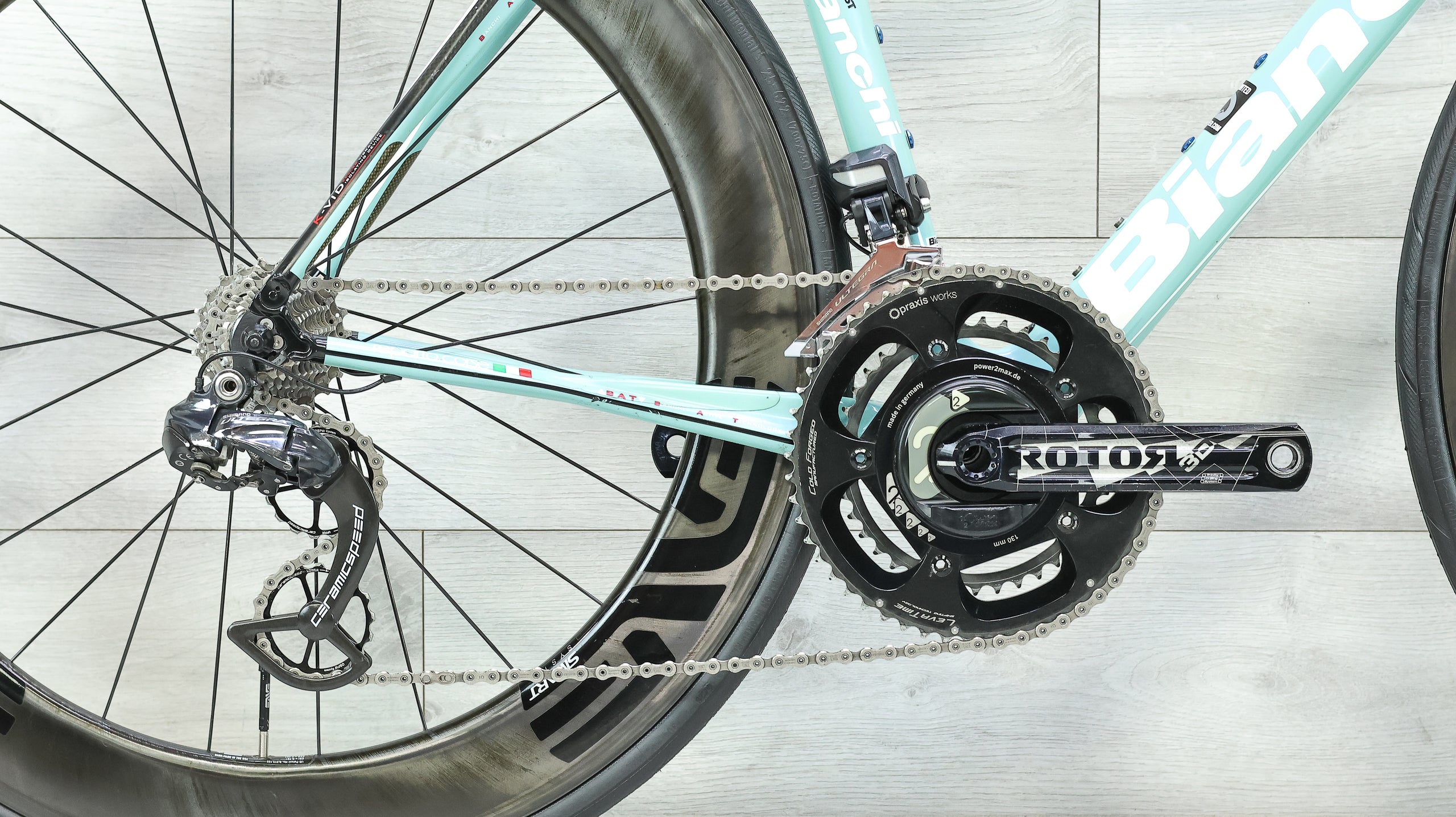 Bianchi Infinito CV Ultegra Di2 Road Bike