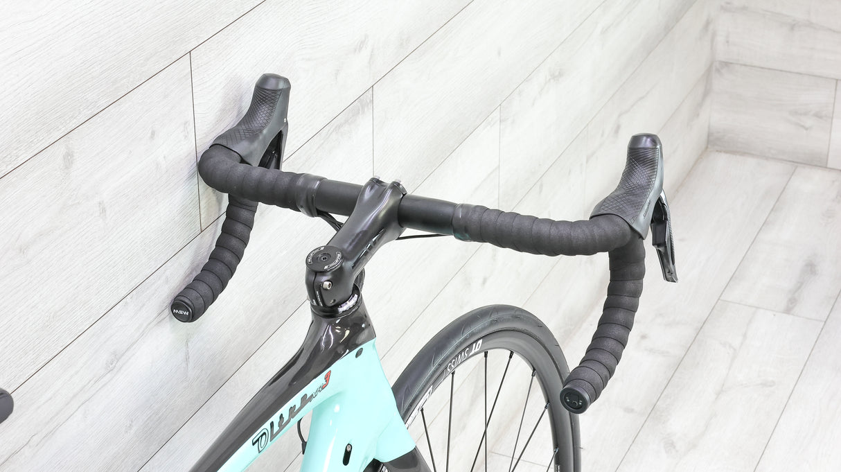 Bianchi Oltre XR3 Disc Road Bike - 2020, 55cm