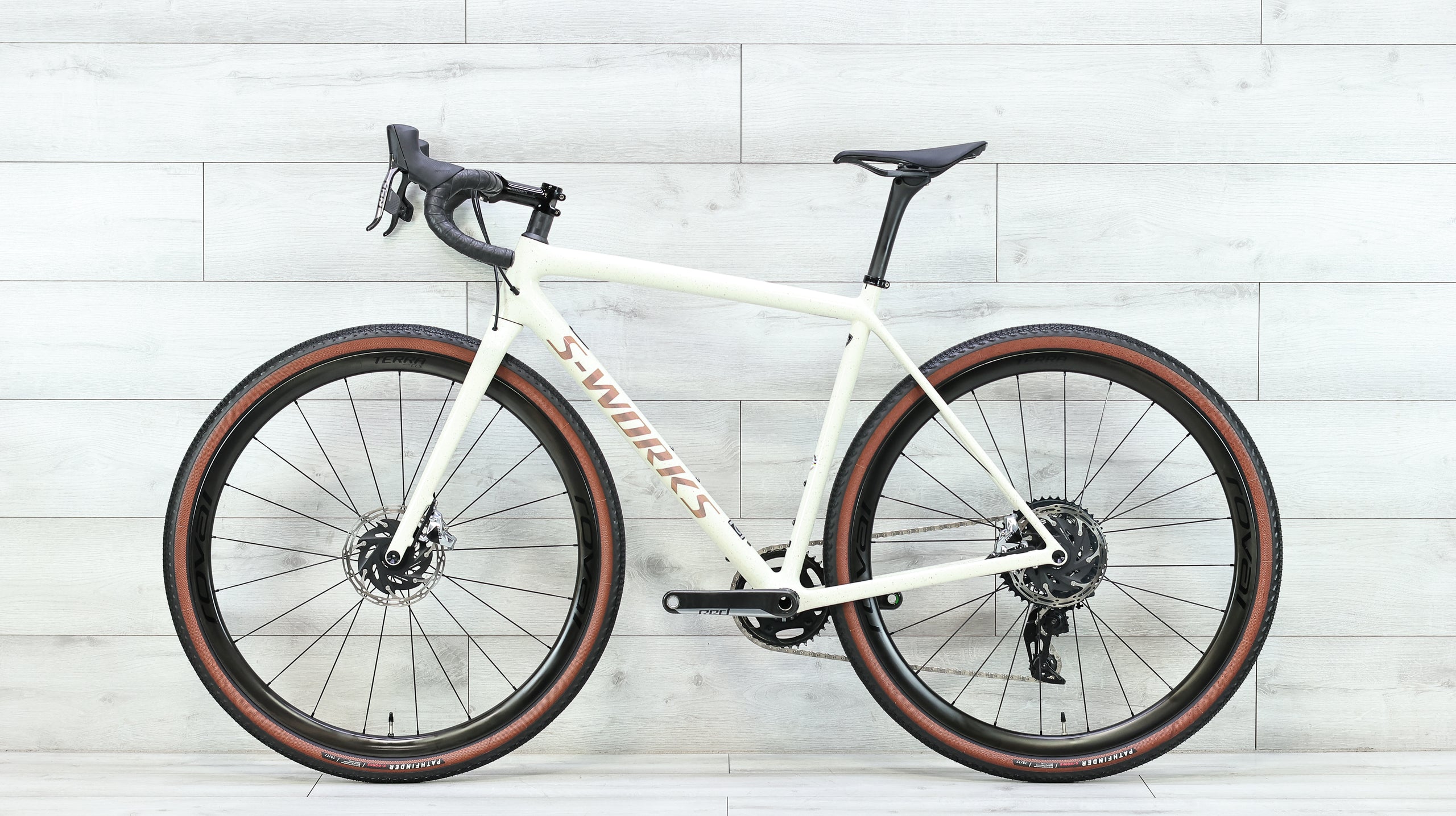 specialized gravel e bike 2024 Specialized S-Works Crux Red eTap AXS Gravel Bike
