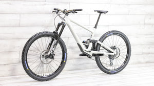 Specialized Enduro Expert Mountain Bike - 2022, Large (S4)