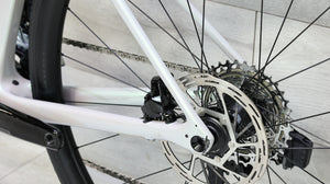 Specialized Roubaix SL8 Expert SRAM Rival eTAP AXS Road Bike - 2024, 54cm