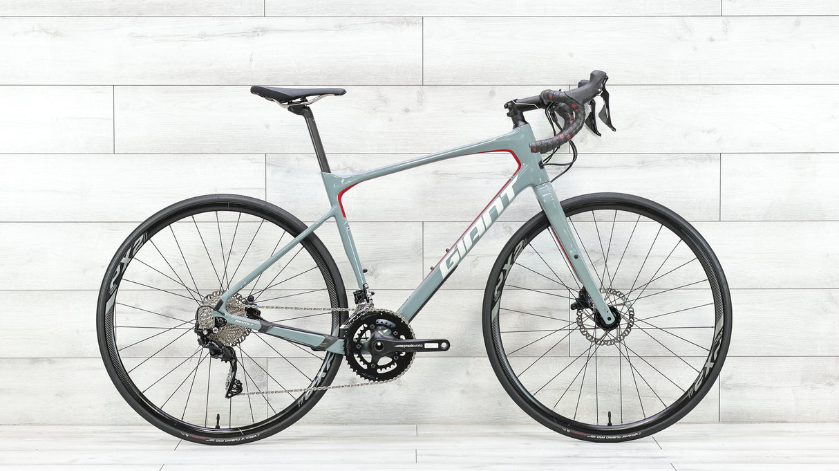 Giant Revolt Advanced 2 Gravel Bike - 2019, Med/Large