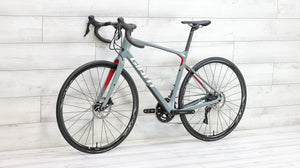Giant Revolt Advanced 2 Gravel Bike - 2019, Med/Large