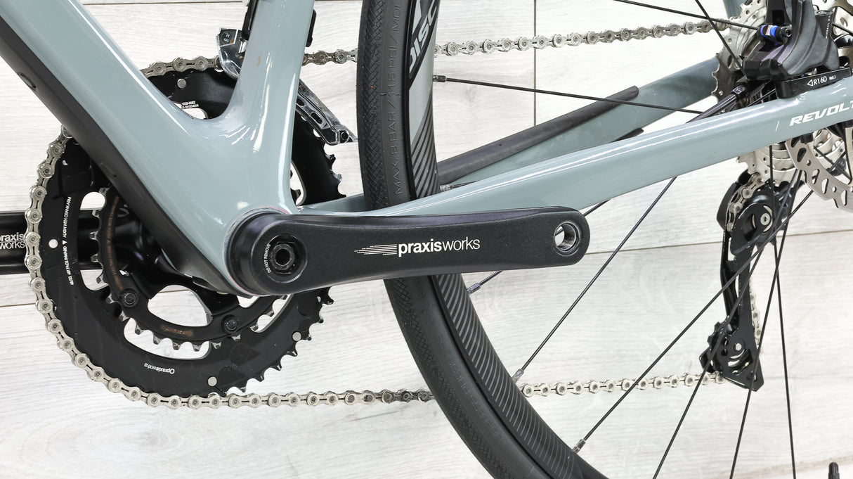 Giant Revolt Advanced 2 Gravel Bike - 2019, Med/Large