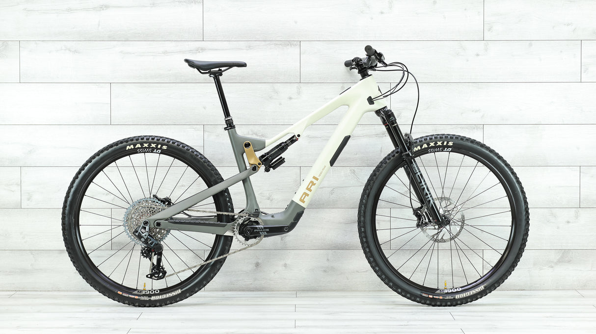 Ari Nebo Peak Elite Mountain E-Bike - 2024, X-Large