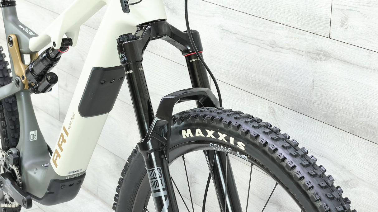 Ari Nebo Peak Elite Mountain E-Bike - 2024, X-Large