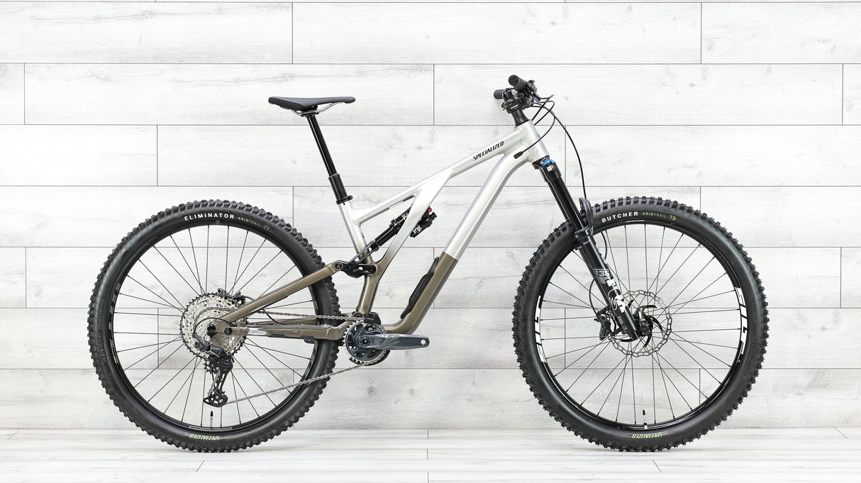 Specialized Stumpjumper EVO Alloy Mountain Bike - 2022, Large (S4)