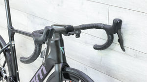 Giant Propel Advanced Pro Red AXS Road Bike - 2024, Small