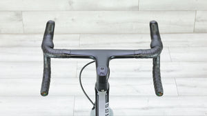 Canyon Ultimate CF SL 8 Disc Di2 Road Bike - 2022, Medium