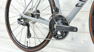 Canyon Ultimate CF SL 8 Disc Di2 Road Bike - 2022, Medium