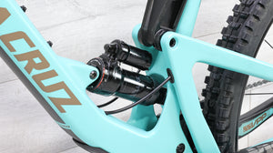 Santa Cruz Bronson R Carbon C 27.5 Mountain Bike - 2019, Large
