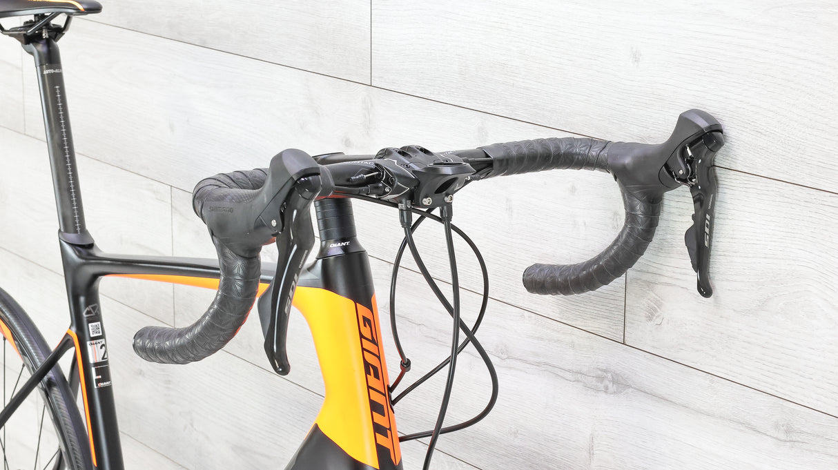 Giant Defy Advanced 2 Road Bike - 2018, Large