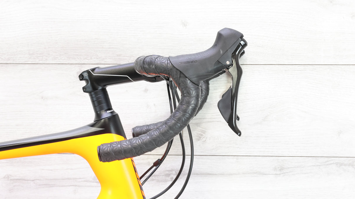 Giant Defy Advanced 2 Road Bike - 2018, Large