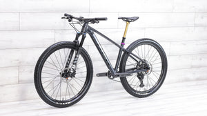 Trek X-Caliber 8 Factory Mountain Bike - 2022, Small