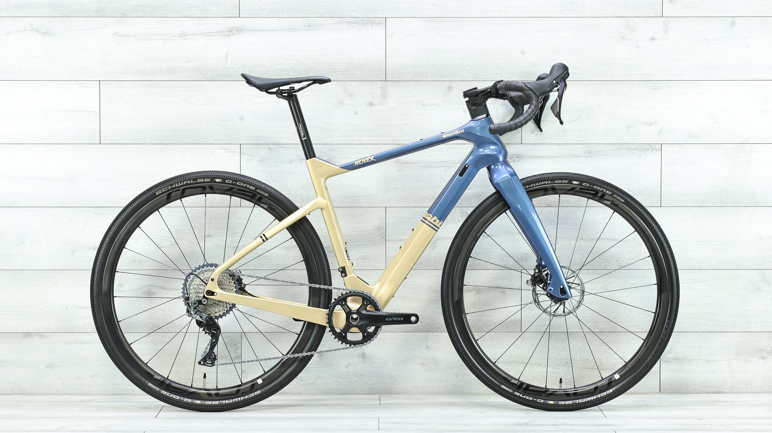 Bianchi Arcadex GRX 600 Gravel Bike