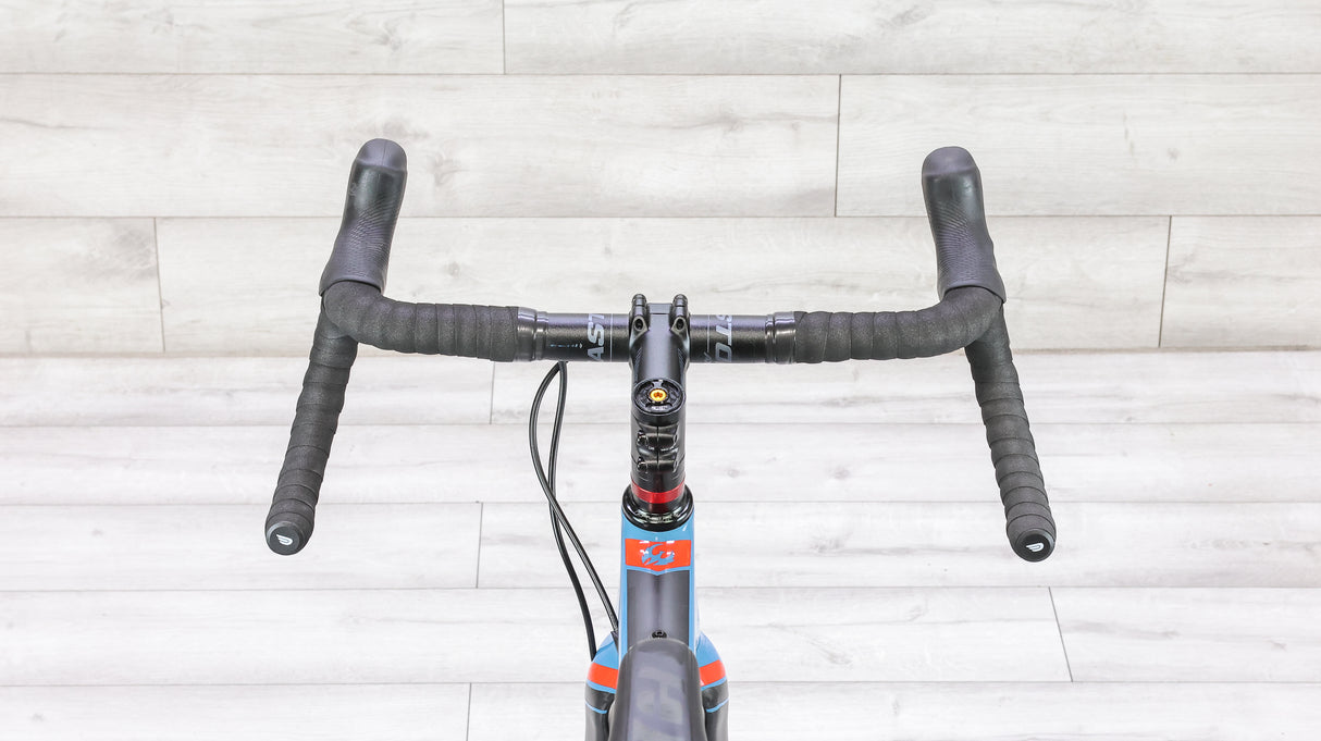Pivot Vault Team Force AXS Gravel Bike - 2020, Small