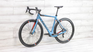 Pivot Vault Team Force AXS Gravel Bike - 2020, Small