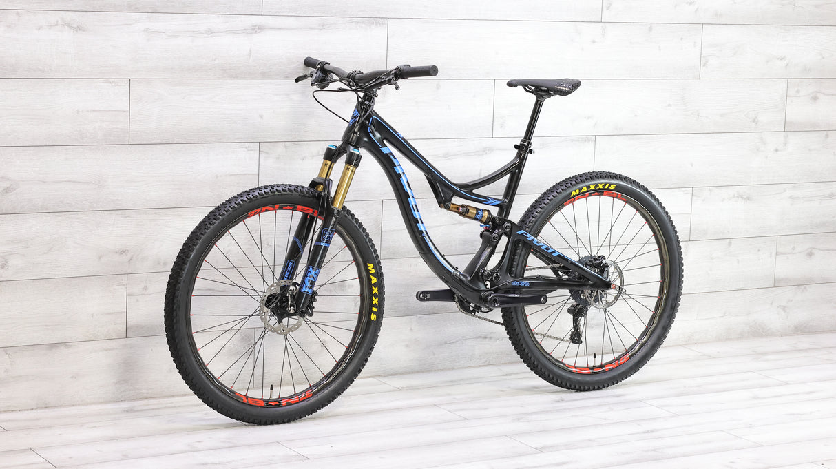 Pivot Mach 4 Shimano XTR Mountain Bike - 2019, Large