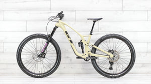 GT Force Carbon Elite Mountain Bike - 2023, Medium