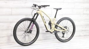 GT Force Carbon Elite Mountain Bike - 2023, Medium
