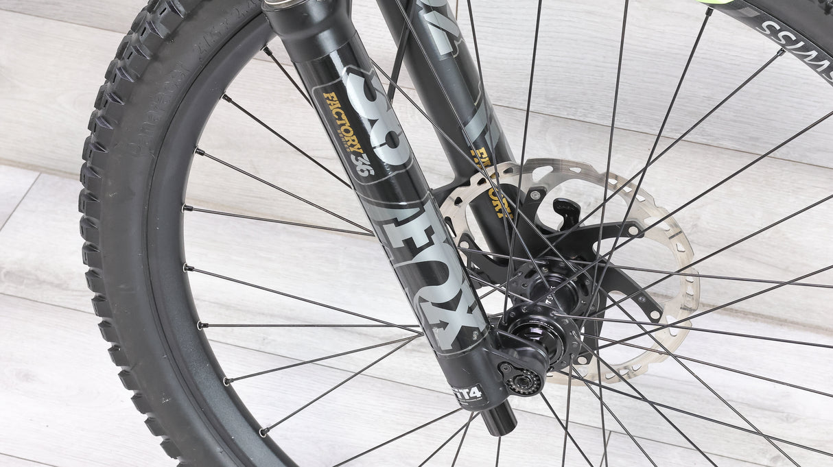 Specialized Stumpjumper EVO Alloy 27.5 Factory Mountain Bike - 2019, Small (S2)
