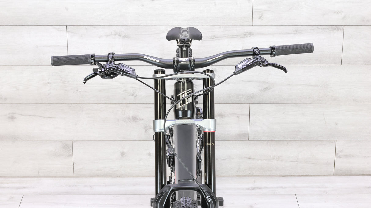 GT Fury Carbon Pro 29 Downhill Mountain Bike - 2019, Large