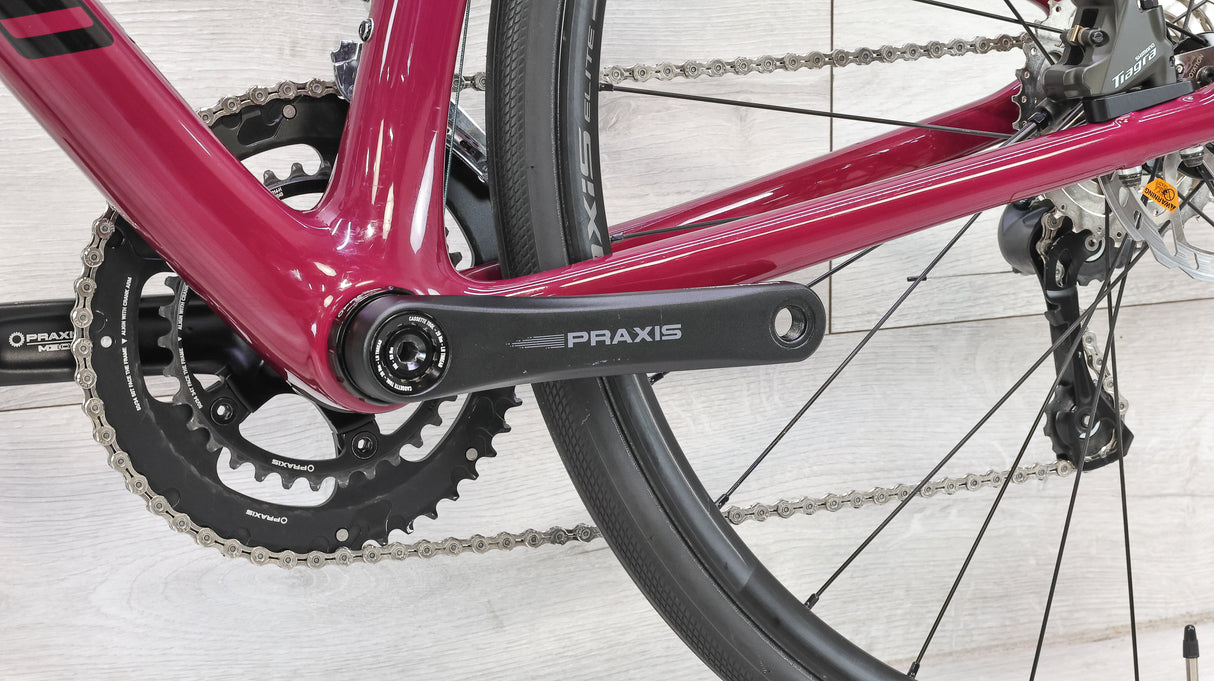 Specialized Roubaix Road Bike - 2021, 44cm