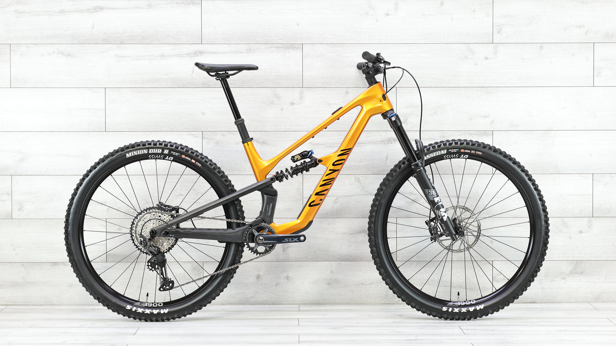 Canyon Spectral CF 8 CLLCTV Mountain Bike - 2024, Medium