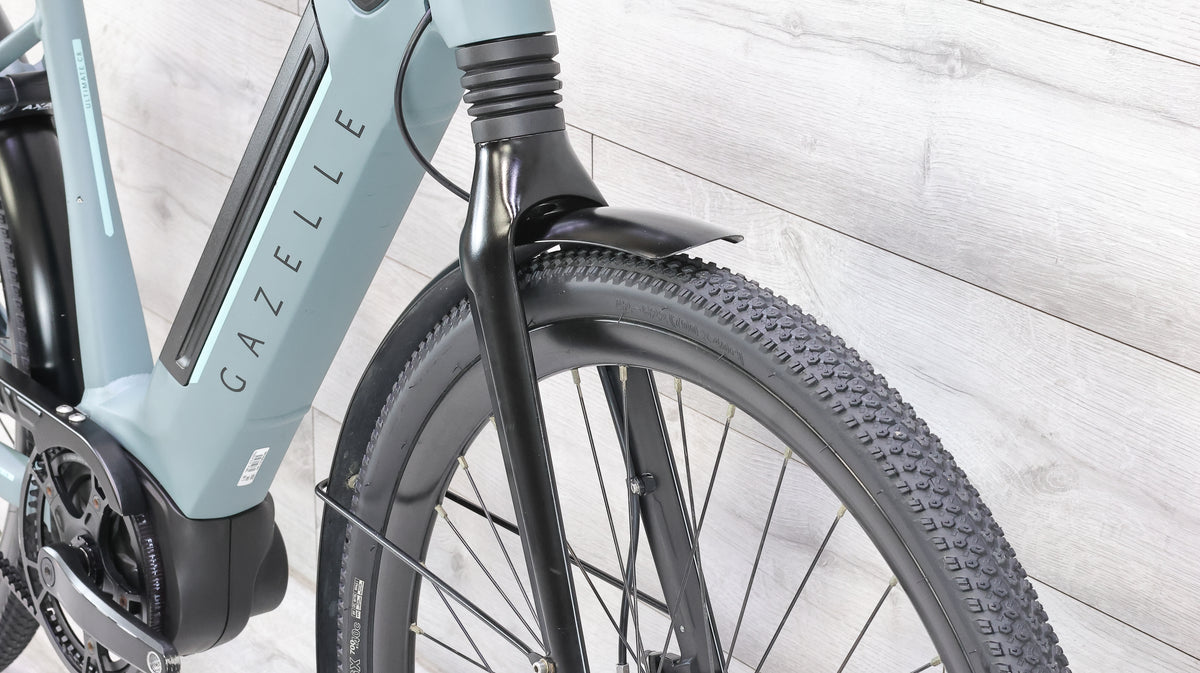 Gazelle Ultimate C8 HMB Low-Step Commuter E-Bike - 2023, Small