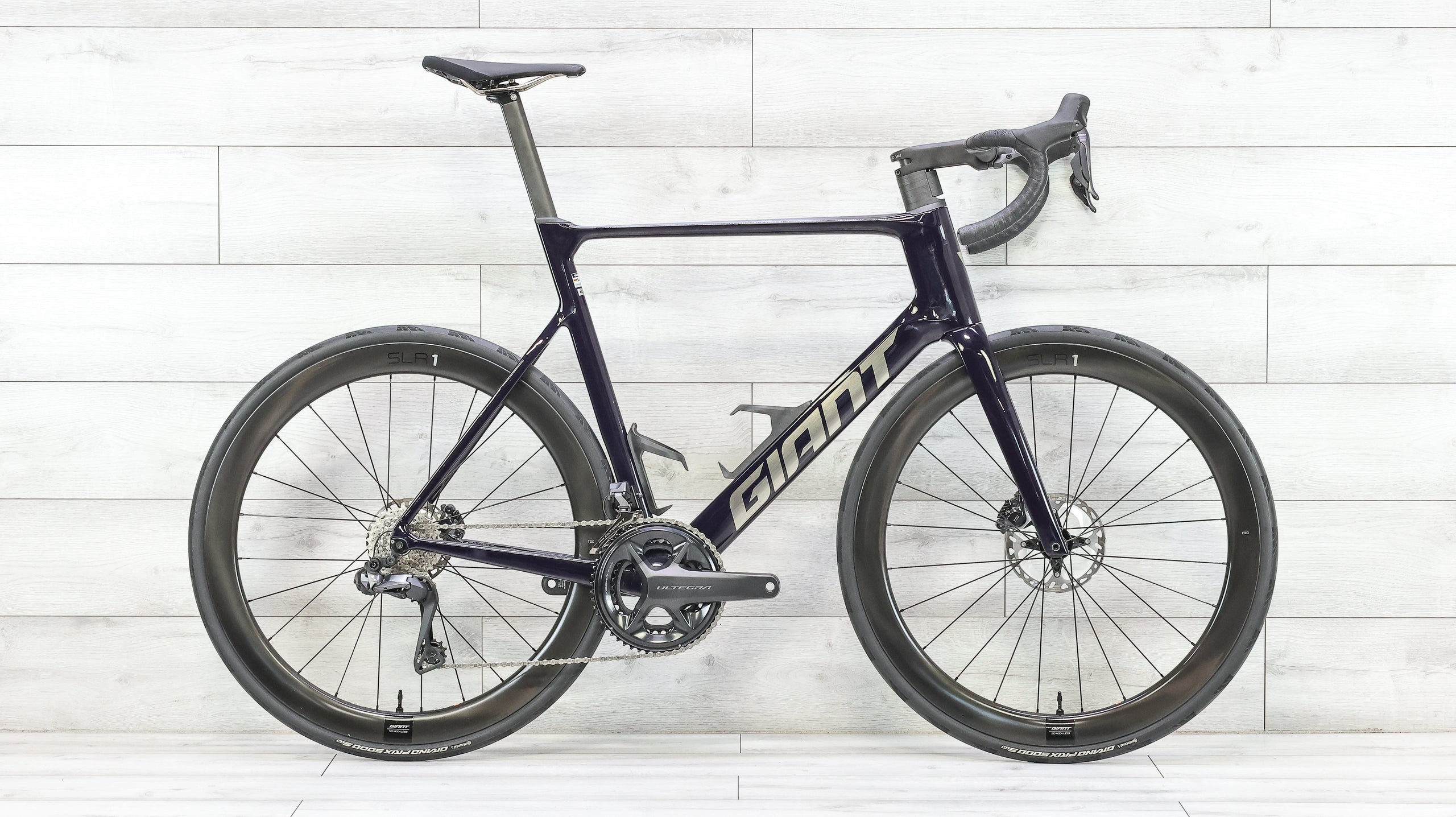 Giant Propel Advanced Pro 0 Ultegra Di2 Road Bike