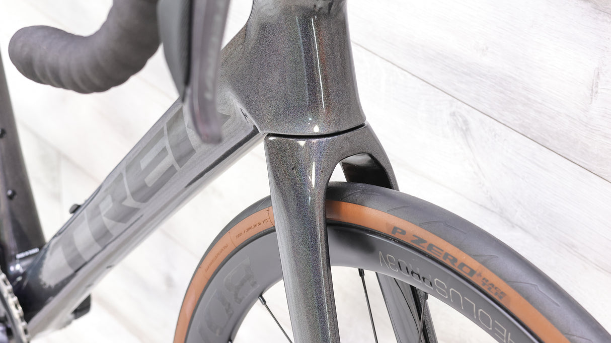 Trek Domane SL 7 Ultegra Di2 Gen 3 Road Bike - 2022, 54cm