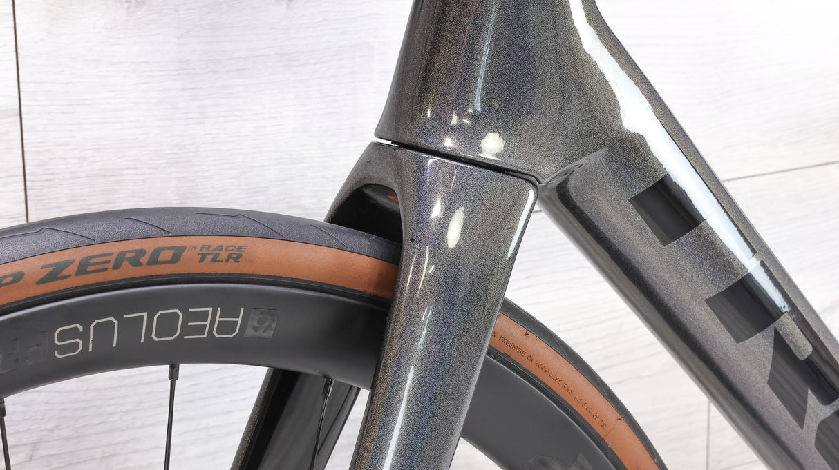 Trek Domane SL 7 Ultegra Di2 Gen 3 Road Bike - 2022, 54cm