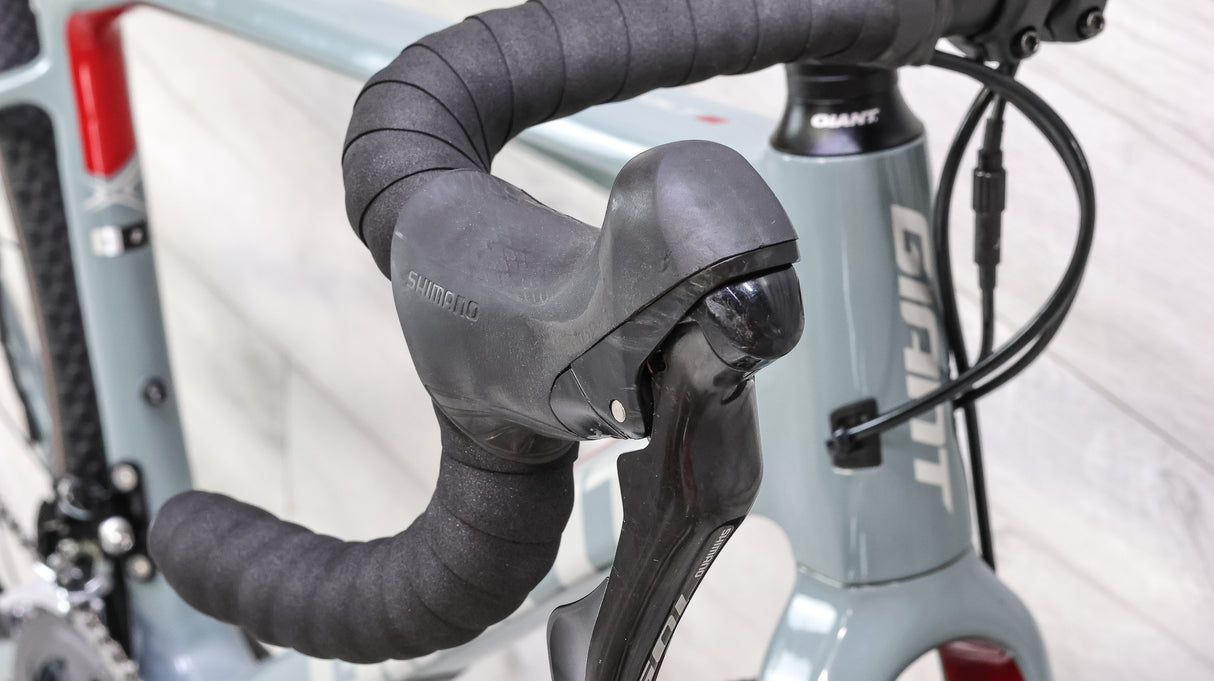 Giant Revolt Advanced 2 Gravel Bike - 2019, Small