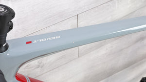 Giant Revolt Advanced 2 Gravel Bike - 2019, Small