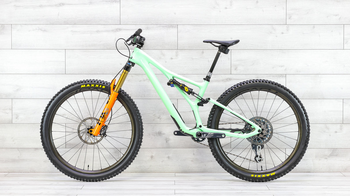 Specialized Stumpjumper Pro Mountain Bike - 2022, Medium (S3)