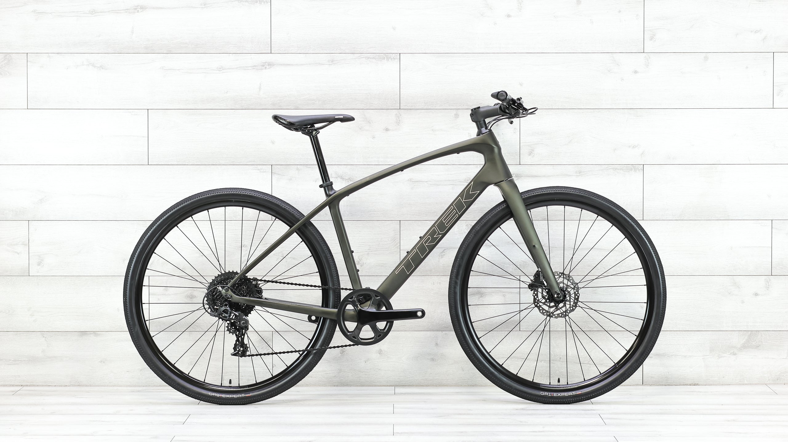 Trek FX Sport 5 Gravel / Fitness Bike