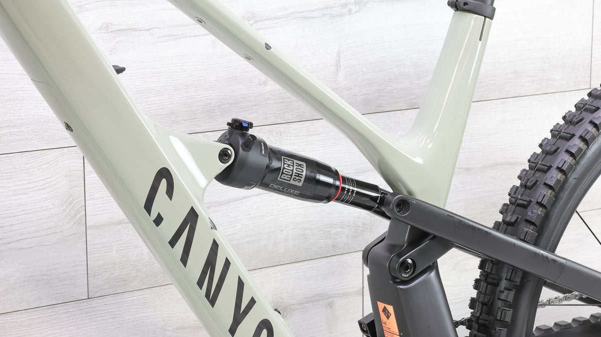 Canyon Spectral:ONfly CF 8 Mountain E-Bike - 2025, Large