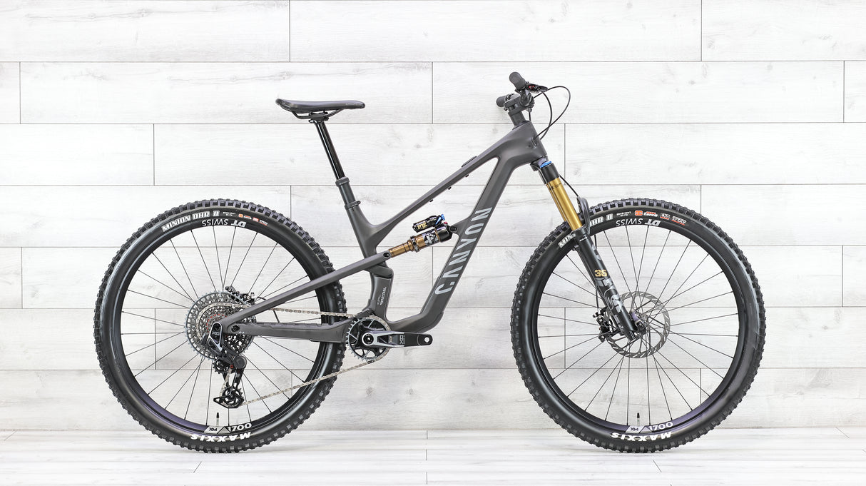 Canyon Spectral CF 9 Mountain Bike - 2025, Small