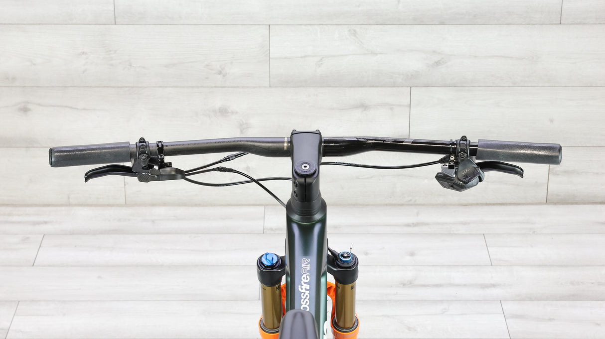 Lee Cougan Crossfire 428 Air X01 AXS Mountain Bike - 2024, Medium