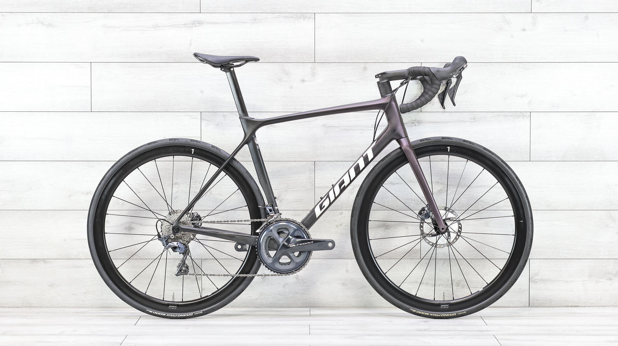 Giant TCR Advanced Pro 1 Disc Road Bike - 2021, Med/Large