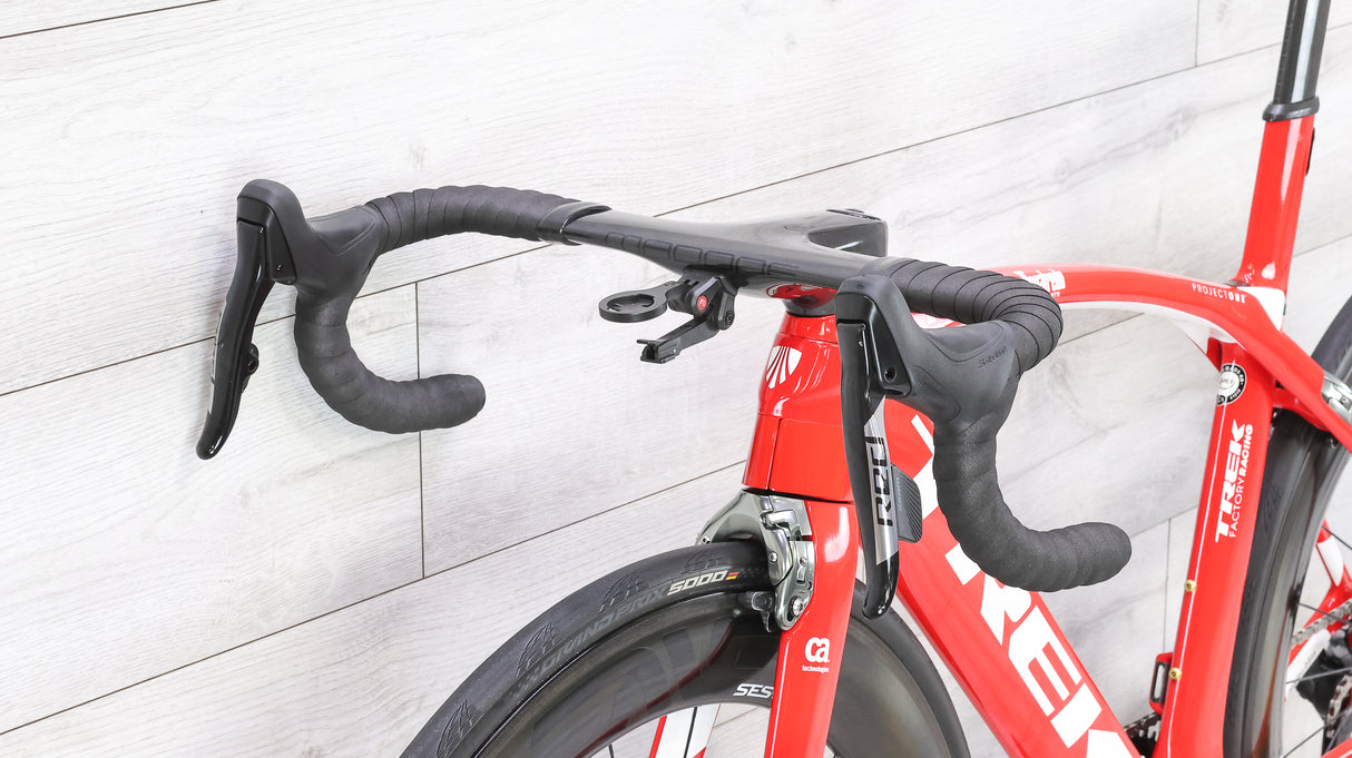 Trek Madone 9 Red eTap AXS Race Shop Limited Road Bike - 2017, 52cm