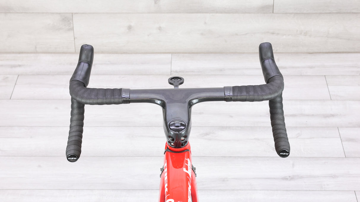 Trek Madone 9 Red eTap AXS Race Shop Limited Road Bike - 2017, 52cm