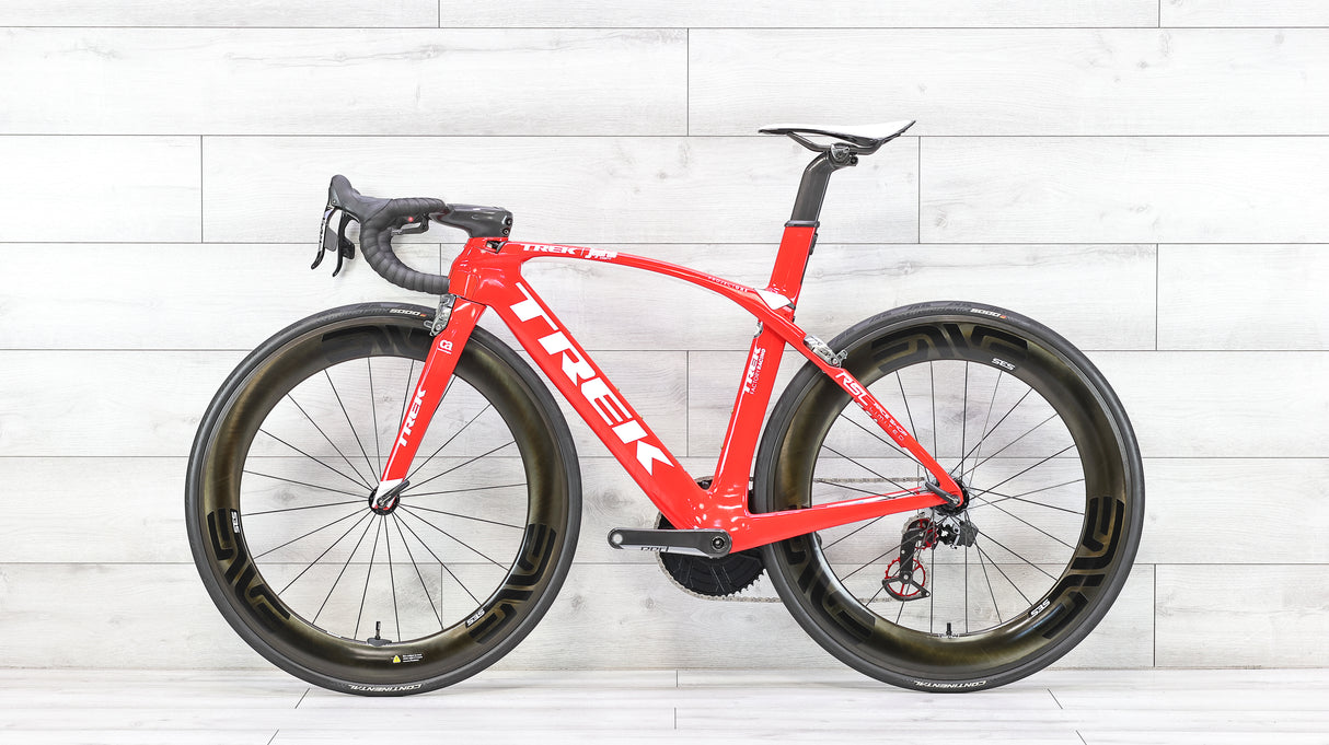 Trek Madone 9 Red eTap AXS Race Shop Limited Road Bike - 2017, 52cm
