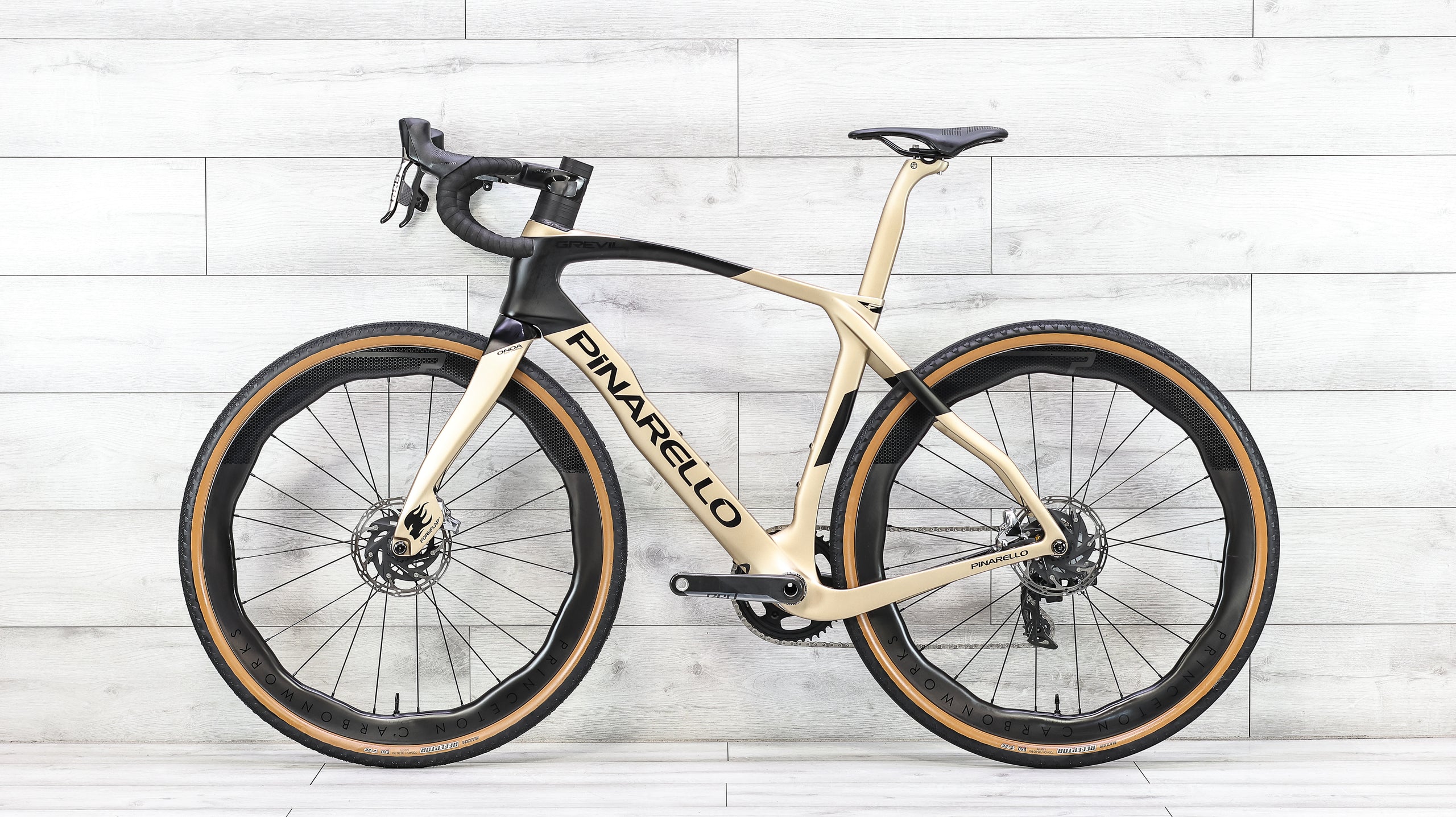 Pinarello Grevil F SRAM Red eTap AXS Gravel Bike